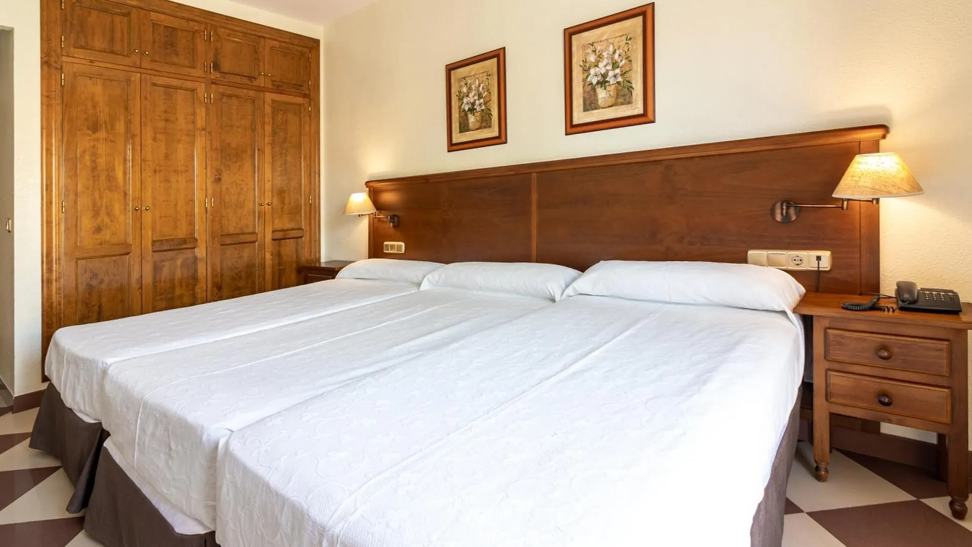 Hotel Avenida Tropical By Bossh! Hotels Salobrena 3*,  Spain