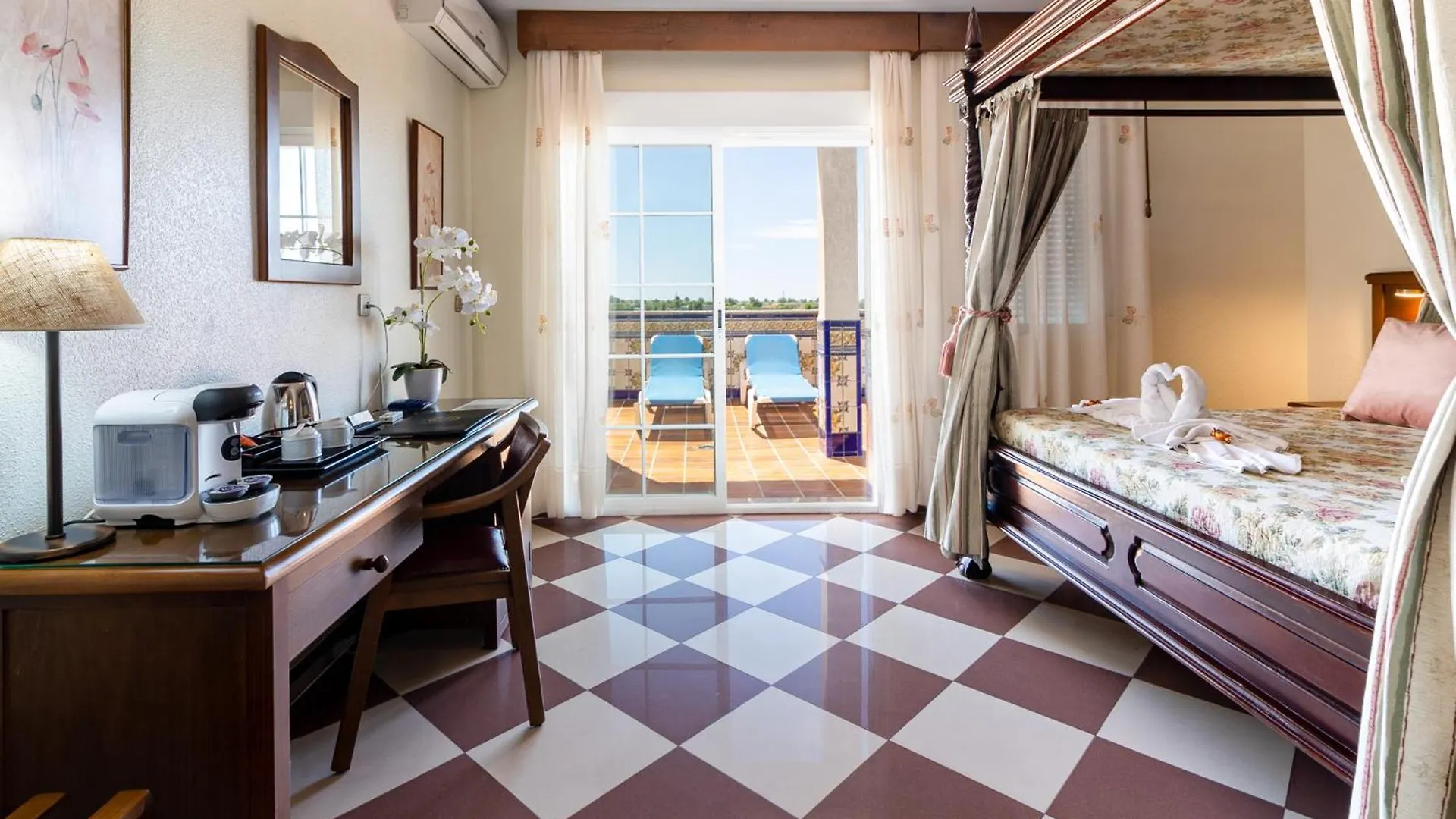 Hotel Avenida Tropical By Bossh! Hotels Salobrena Spain