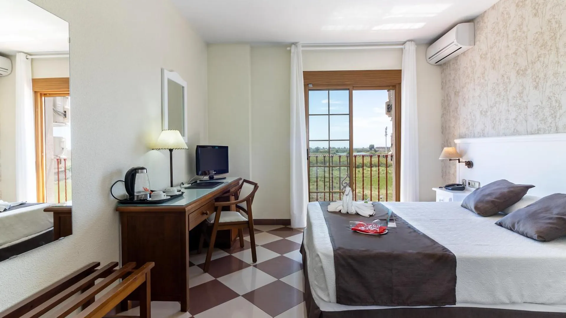 Hotel Avenida Tropical By Bossh! Hotels Salobrena