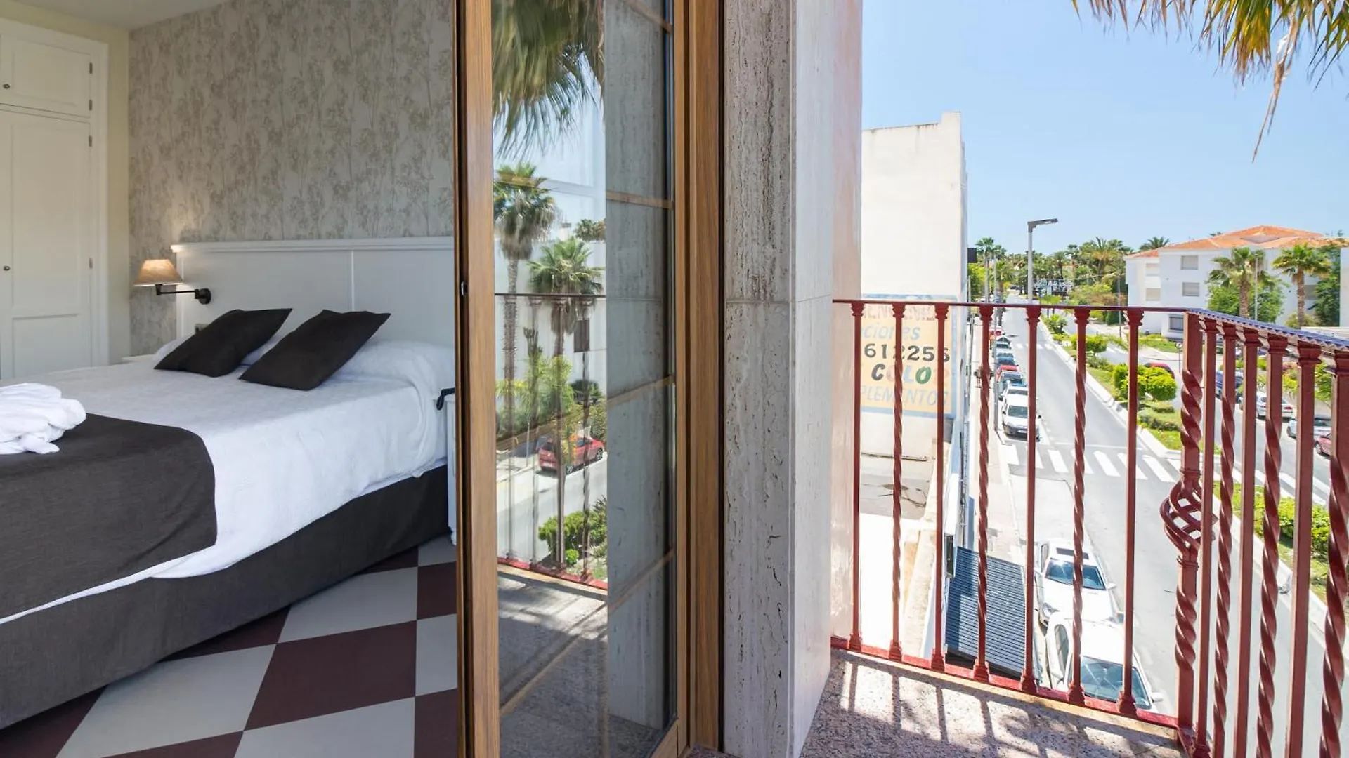 Hotel Avenida Tropical By Bossh! Hotels Salobrena