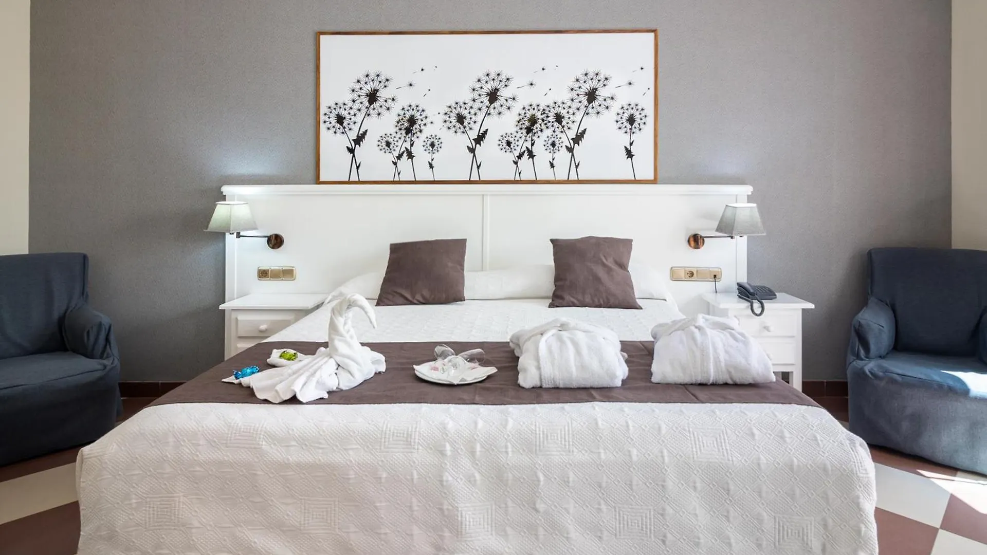 Hotel Avenida Tropical By Bossh! Hotels Salobrena