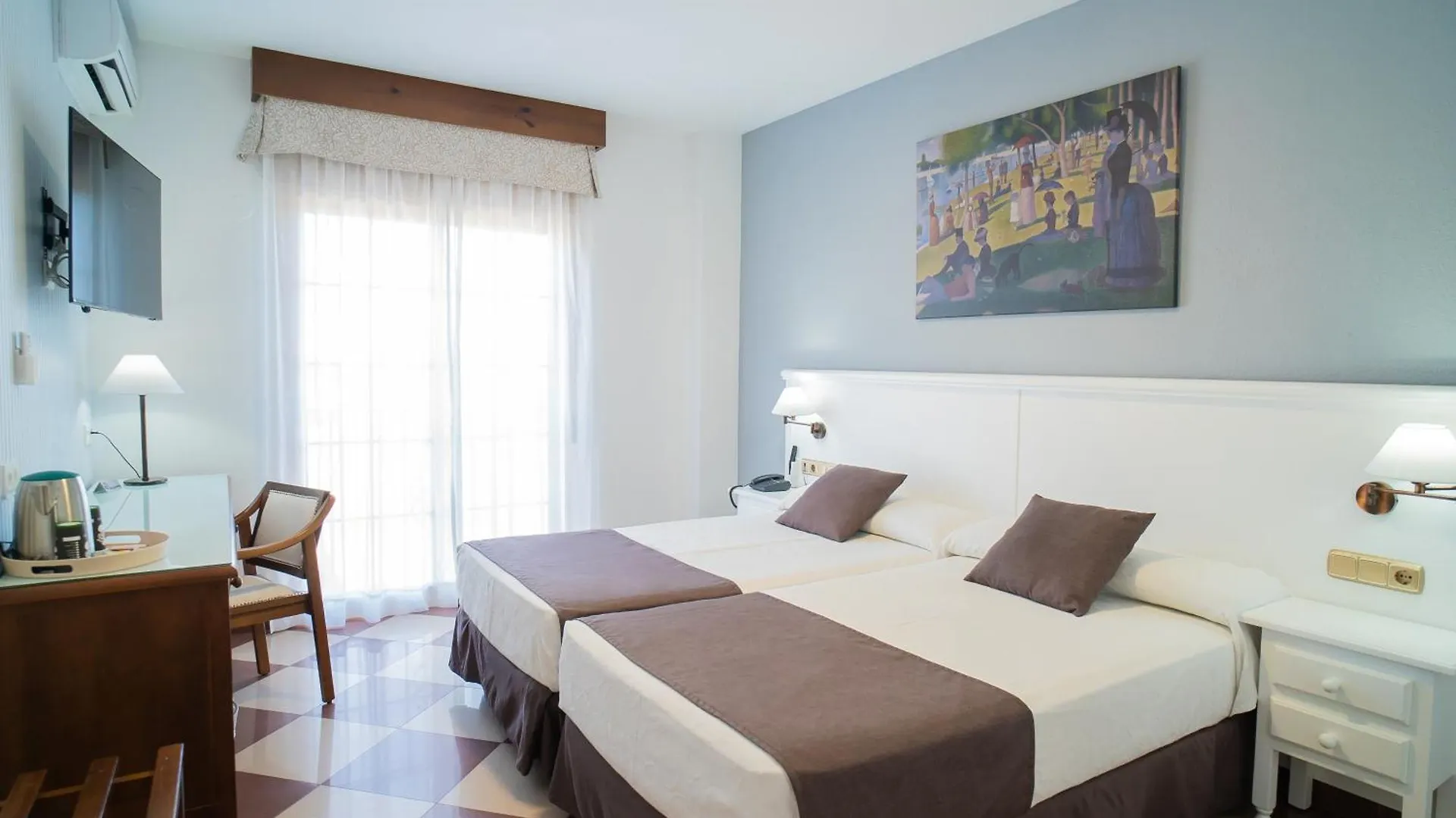 Hotel Avenida Tropical By Bossh! Hotels Salobrena 3*,